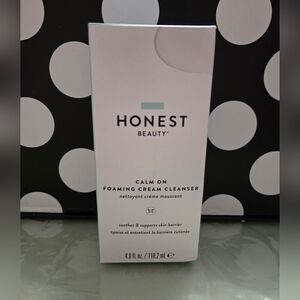 2/$20✨️Honest Cleanser✨️